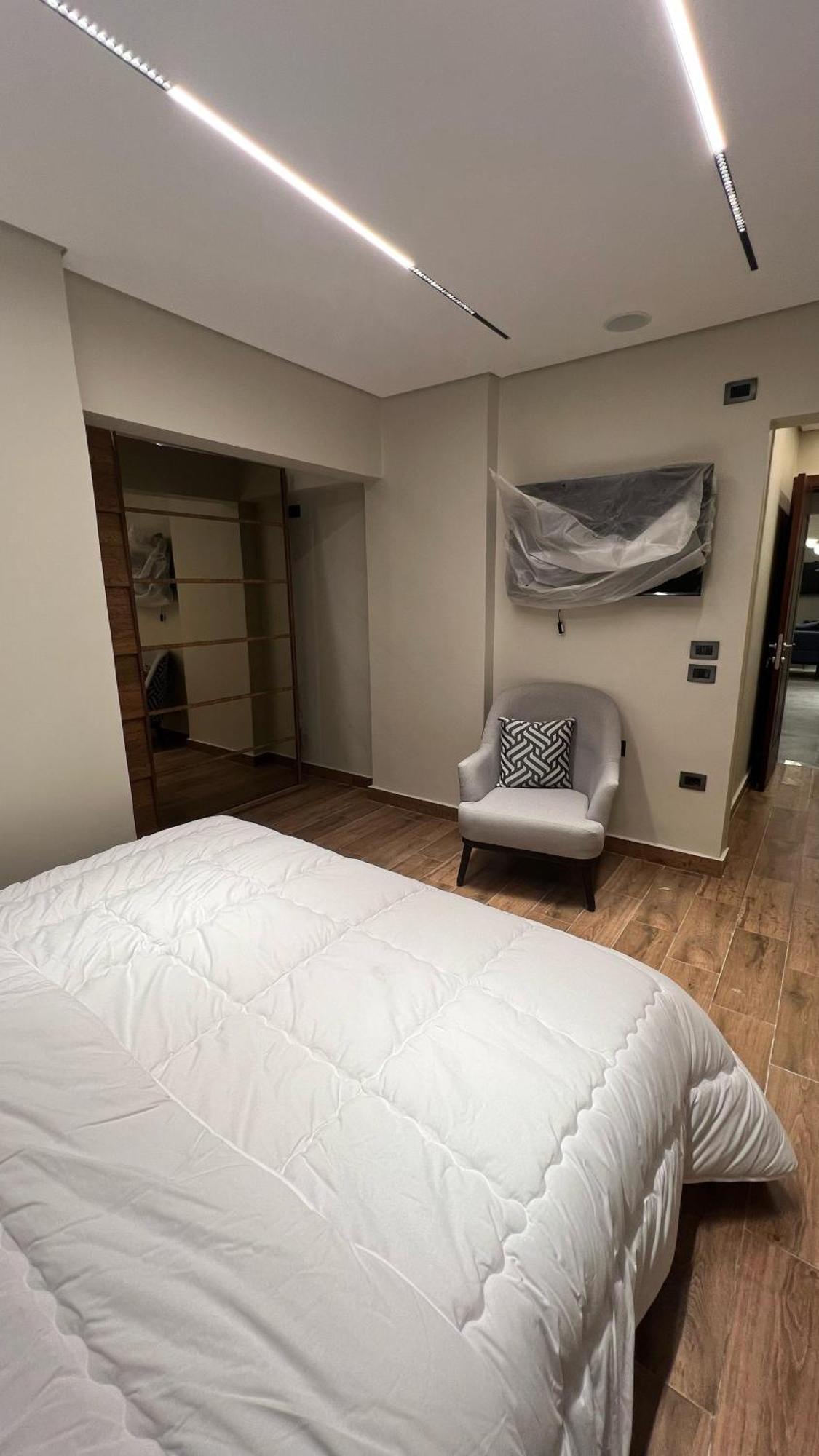 Luxury Apartment El Mohandessen Kairo Exterior foto